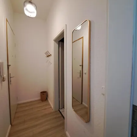 Apartment Livora Vincent - Art Design Mit Balkon Wilhelmshaven