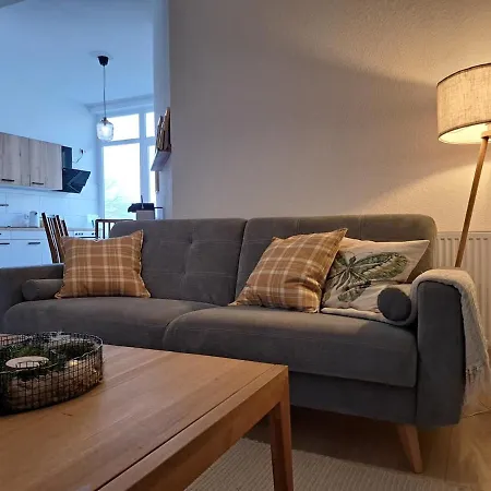 Lägenhet Livora Vincent - Art Design Mit Balkon Wilhelmshaven