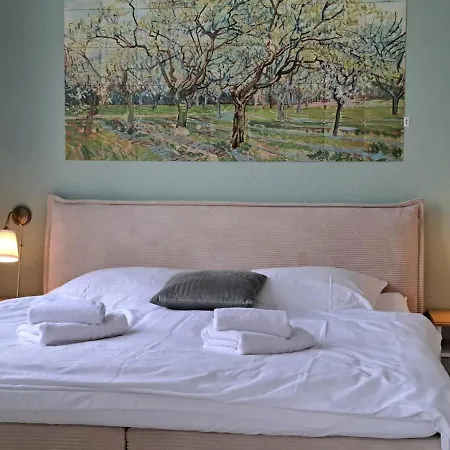 Apartment Livora Vincent - Art Design Mit Balkon *